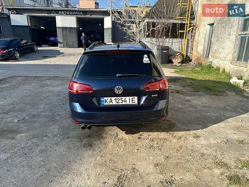 Фото Volkswagen Golf з оголошення AUTO.RIA