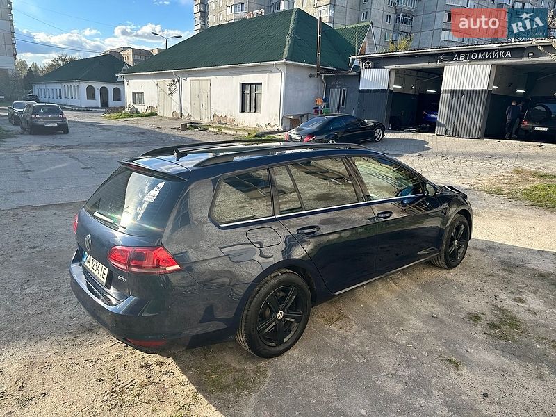 Фото Volkswagen Golf з оголошення AUTO.RIA