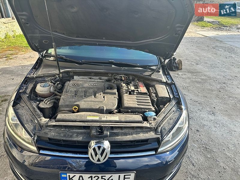 Фото Volkswagen Golf з оголошення AUTO.RIA
