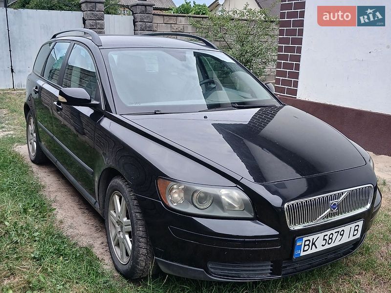 Фото Volvo V50 з оголошення AUTO.RIA