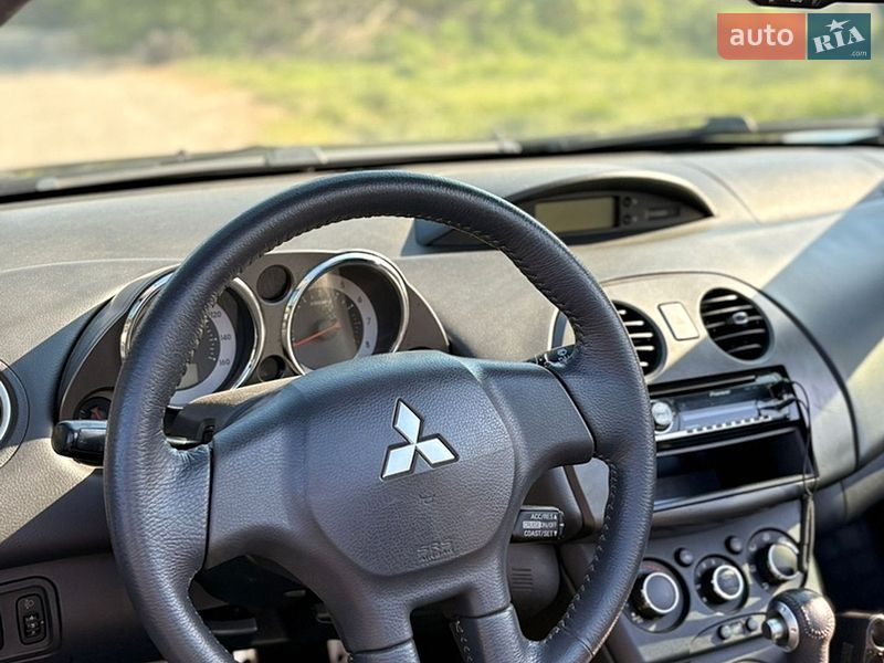 Фото Mitsubishi Eclipse з оголошення AUTO.RIA