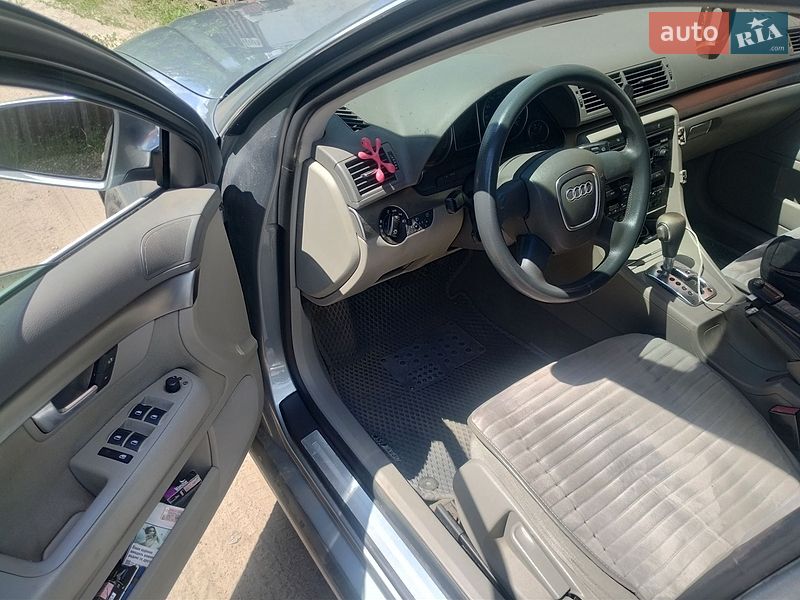 Фото Audi A4 з оголошення AUTO.RIA