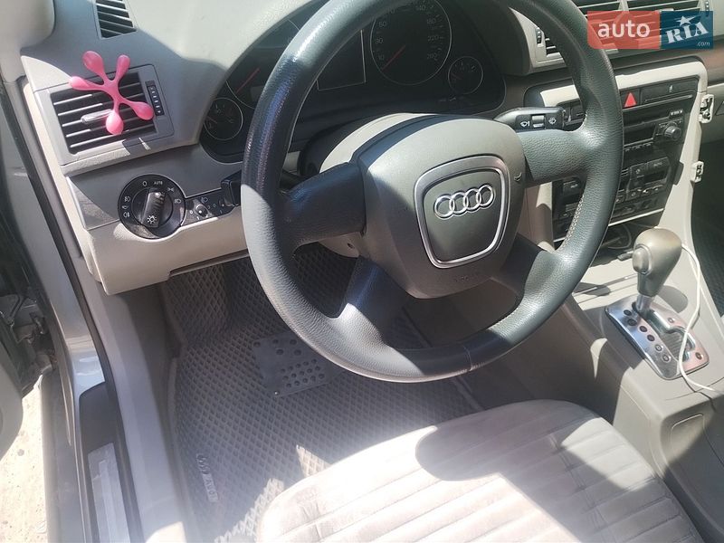 Фото Audi A4 з оголошення AUTO.RIA
