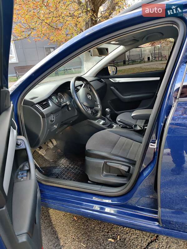 Фото Skoda Octavia з оголошення AUTO.RIA