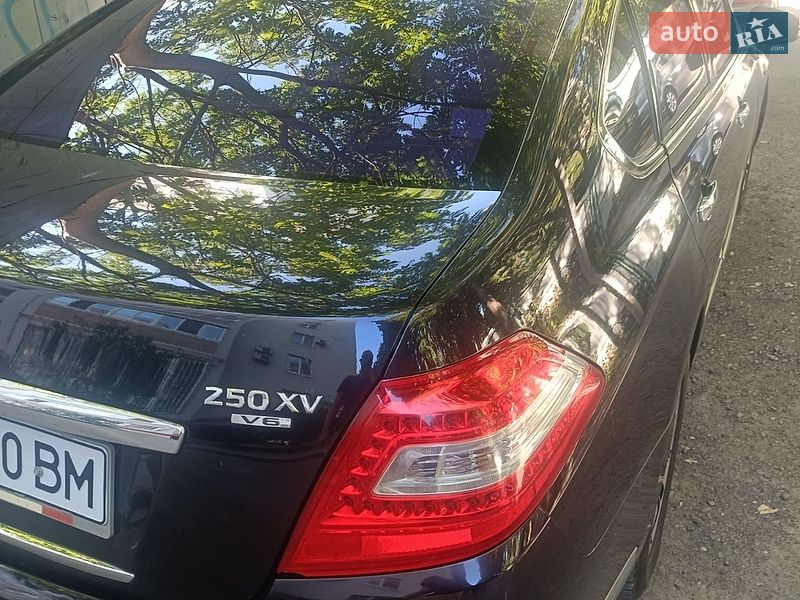 Фото Nissan Teana з оголошення AUTO.RIA