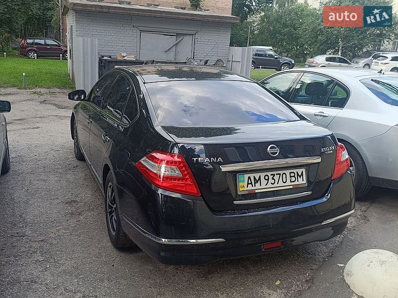 Фото Nissan Teana з оголошення AUTO.RIA