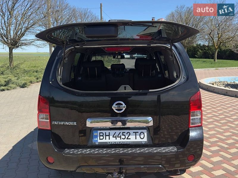 Фото Nissan Pathfinder з оголошення AUTO.RIA