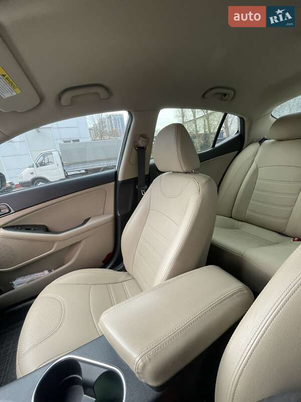 Фото Kia Optima з оголошення AUTO.RIA