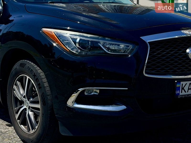 Фото Infiniti QX60 з оголошення AUTO.RIA