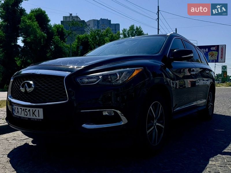 Фото Infiniti QX60 з оголошення AUTO.RIA