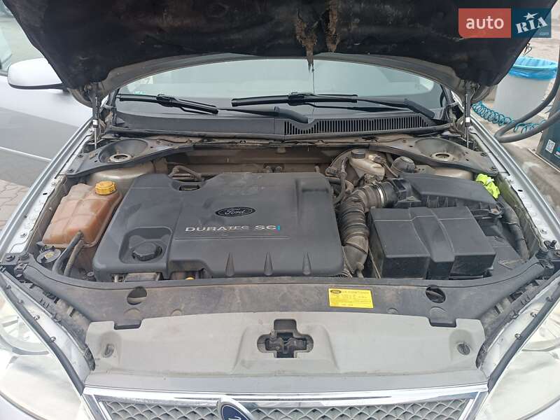 Фото Ford Mondeo з оголошення AUTO.RIA