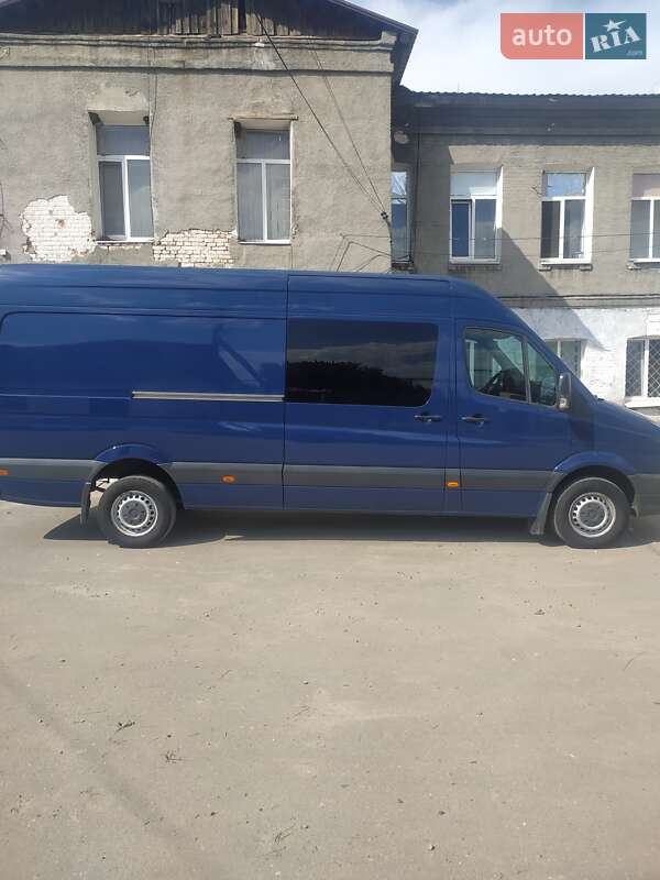 Фото Volkswagen Crafter з оголошення AUTO.RIA