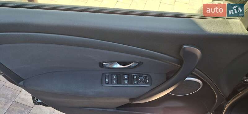 Фото Renault Megane з оголошення AUTO.RIA