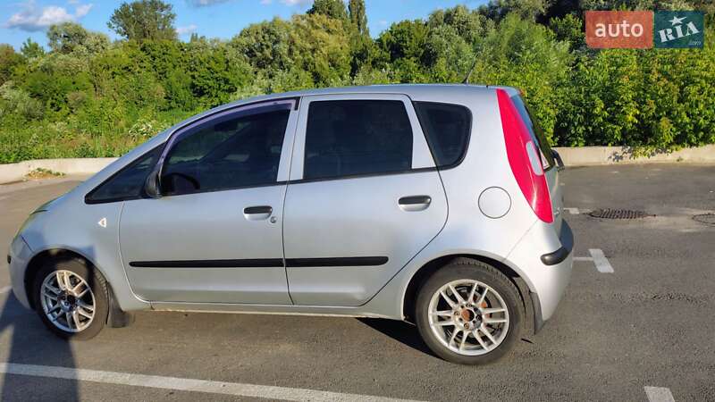 Фото Mitsubishi Colt з оголошення AUTO.RIA