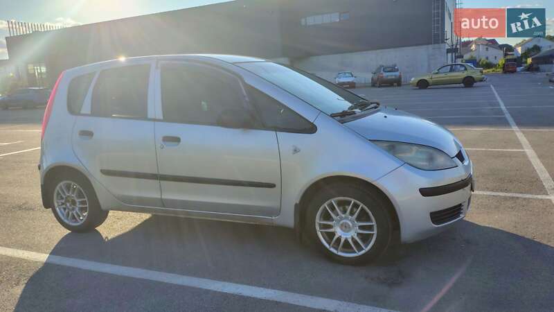 Фото Mitsubishi Colt з оголошення AUTO.RIA