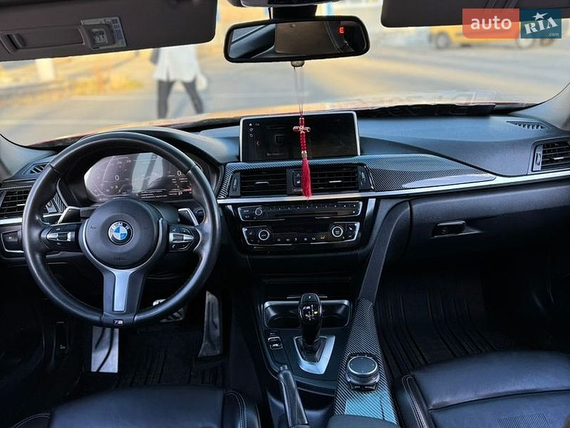 Фото BMW 3 Series з оголошення AUTO.RIA