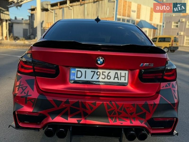 Фото BMW 3 Series з оголошення AUTO.RIA