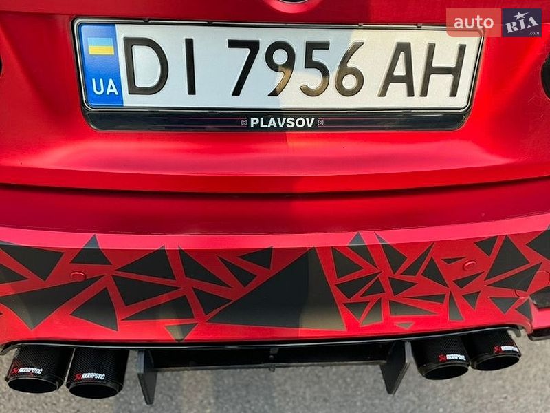 Фото BMW 3 Series з оголошення AUTO.RIA