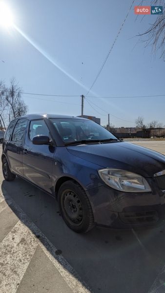 Фото Skoda Roomster з оголошення AUTO.RIA