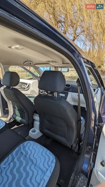 Фото Skoda Roomster з оголошення AUTO.RIA