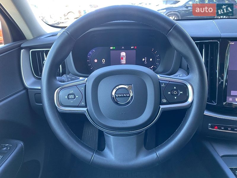 Фото Volvo XC60 з оголошення AUTO.RIA