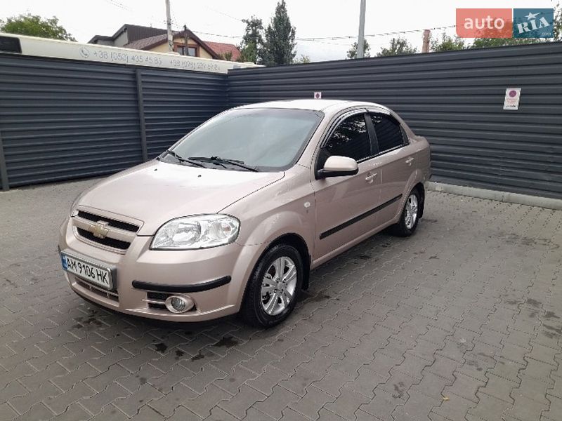 Фото Chevrolet Aveo з оголошення AUTO.RIA