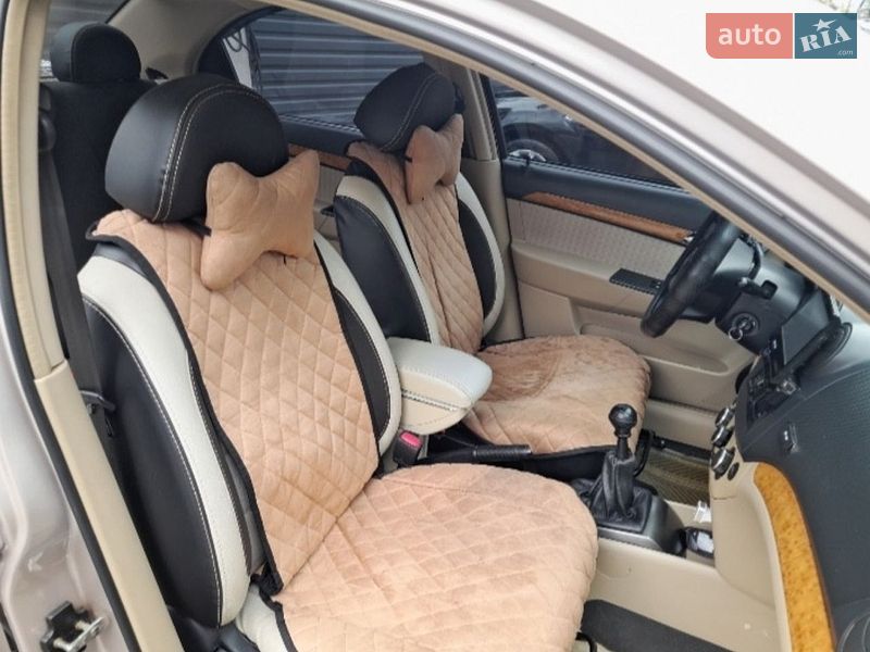 Фото Chevrolet Aveo з оголошення AUTO.RIA