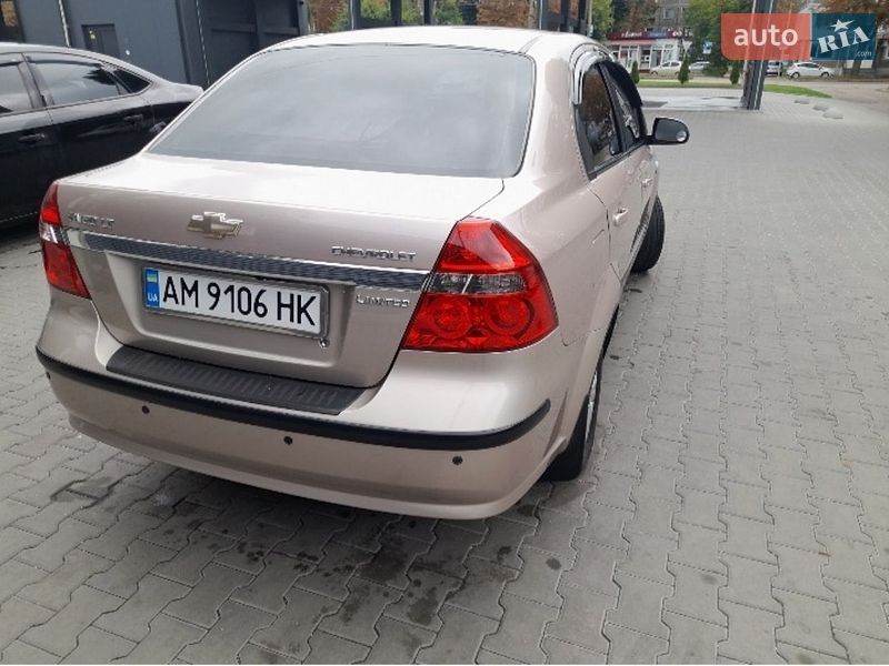 Фото Chevrolet Aveo з оголошення AUTO.RIA