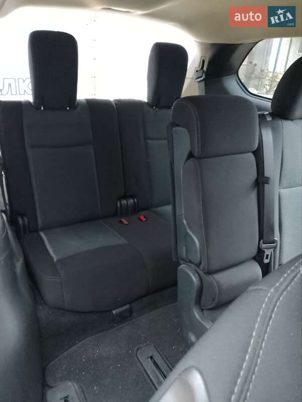Фото Nissan Pathfinder з оголошення AUTO.RIA