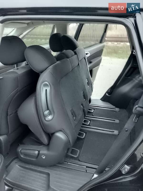Фото Nissan Pathfinder з оголошення AUTO.RIA