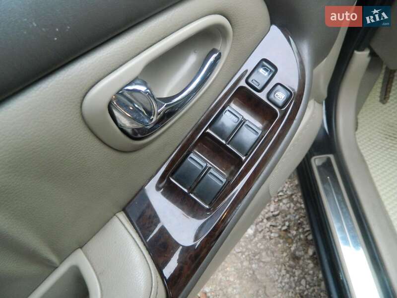 Фото Nissan Maxima з оголошення AUTO.RIA
