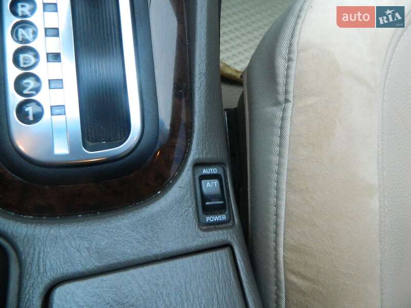 Фото Nissan Maxima з оголошення AUTO.RIA