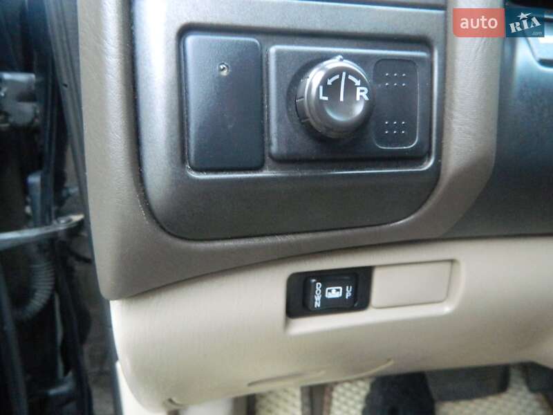 Фото Nissan Maxima з оголошення AUTO.RIA