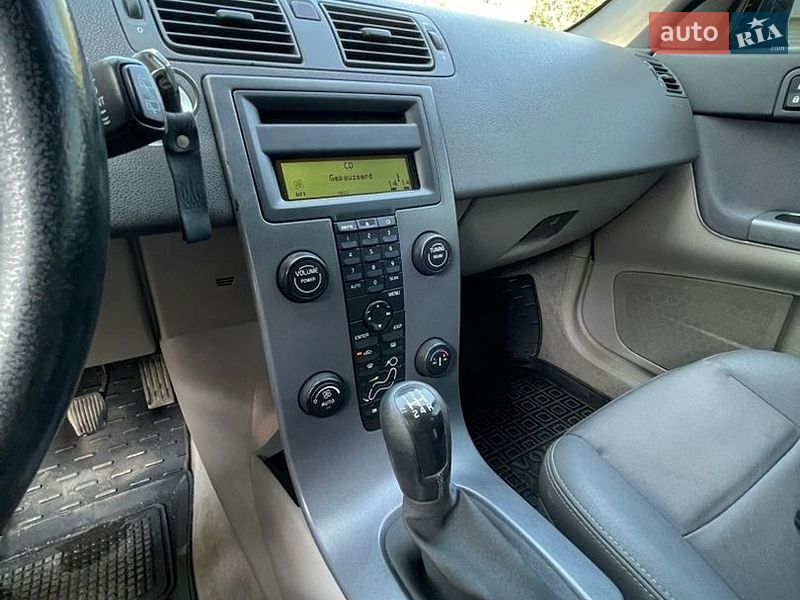 Фото Volvo V50 з оголошення AUTO.RIA