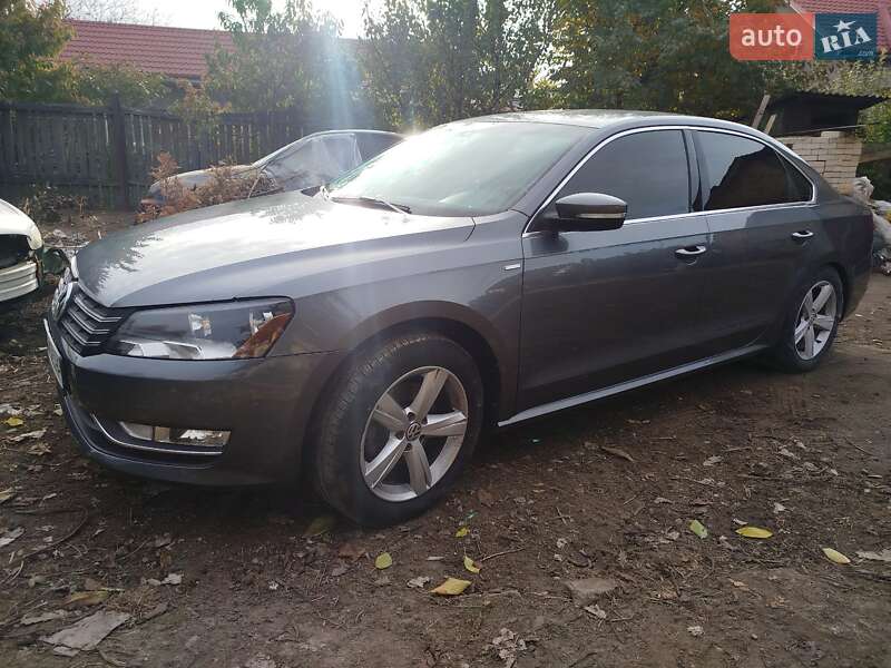 Фото Volkswagen Passat з оголошення AUTO.RIA