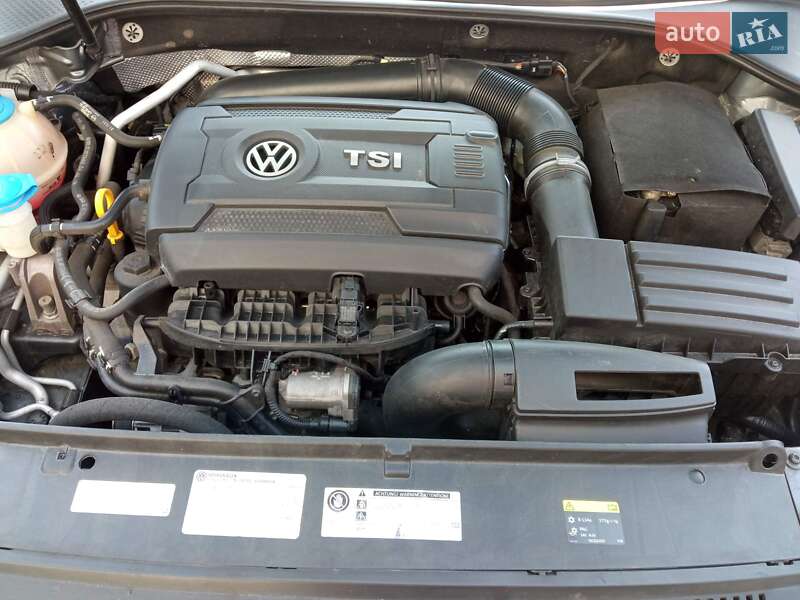 Фото Volkswagen Passat з оголошення AUTO.RIA