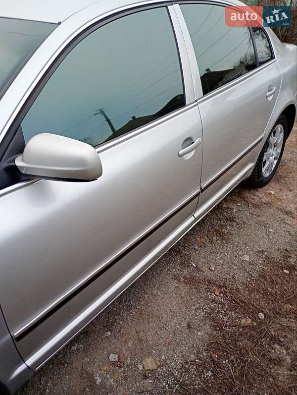 Фото Skoda Superb з оголошення AUTO.RIA