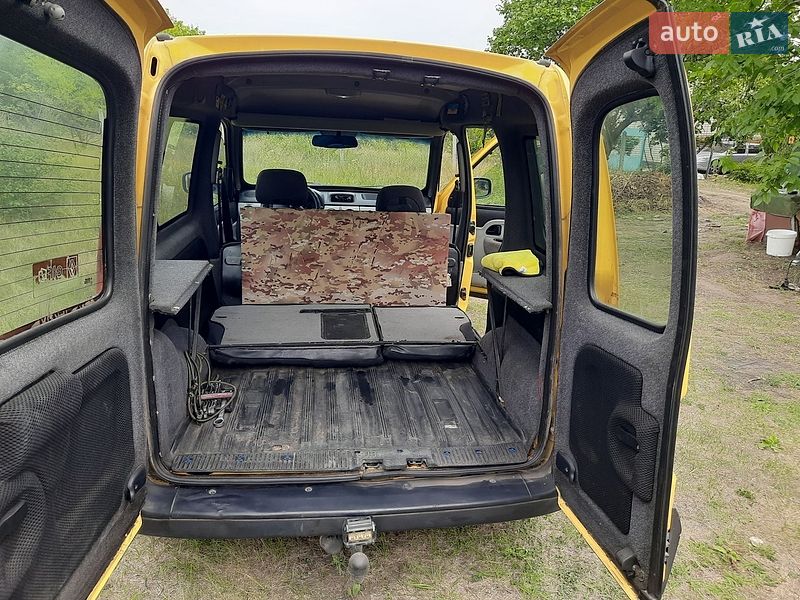 Фото Renault Kangoo з оголошення AUTO.RIA