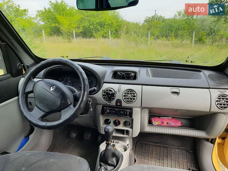Фото Renault Kangoo з оголошення AUTO.RIA
