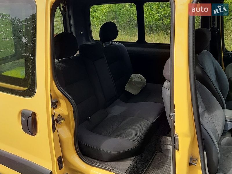 Фото Renault Kangoo з оголошення AUTO.RIA