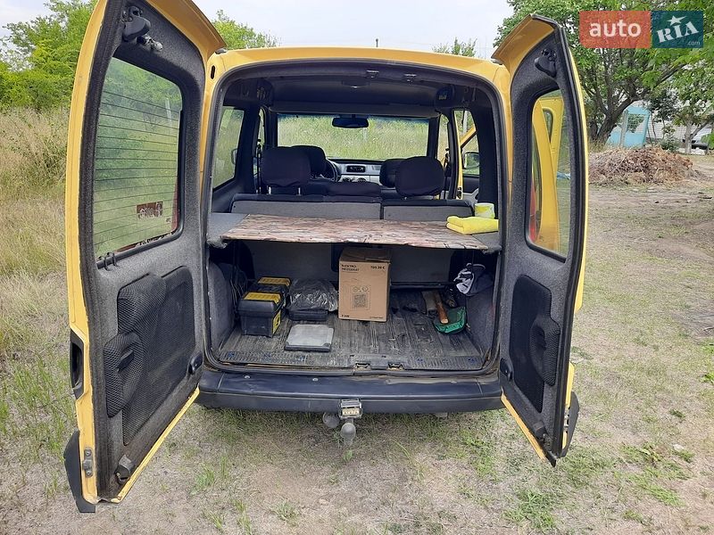 Фото Renault Kangoo з оголошення AUTO.RIA