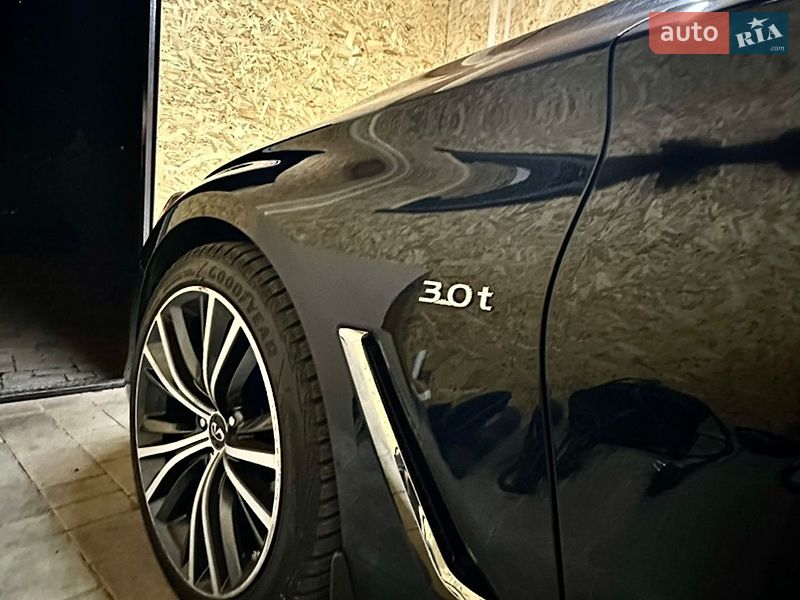 Фото Infiniti Q60 з оголошення AUTO.RIA