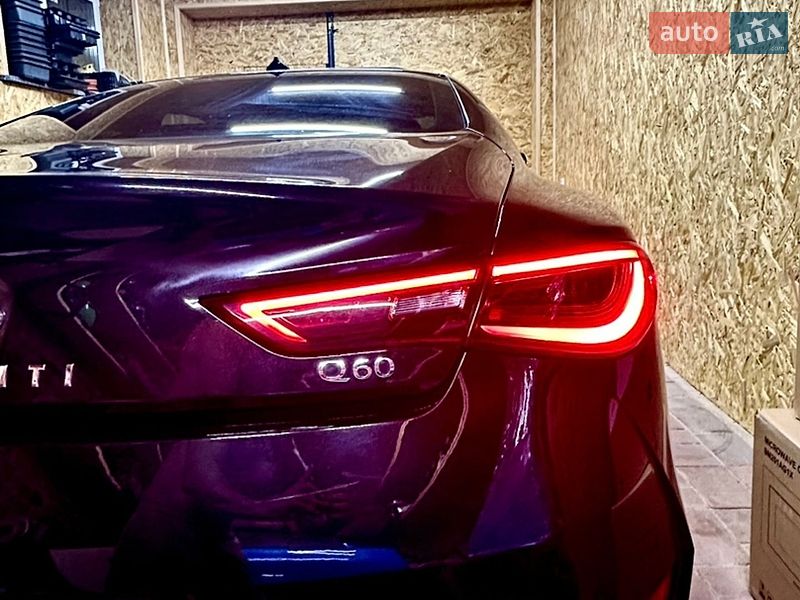 Фото Infiniti Q60 з оголошення AUTO.RIA