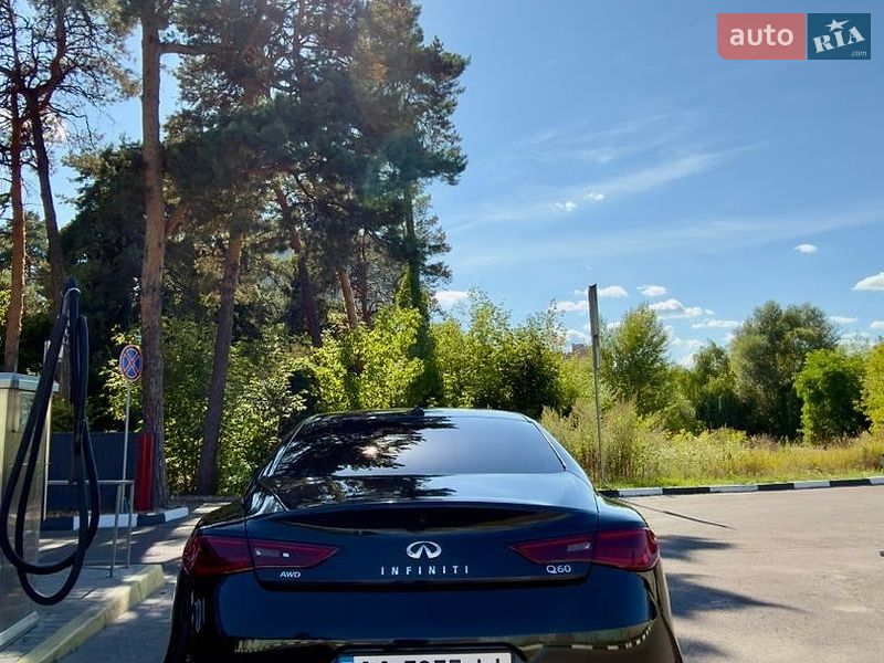 Фото Infiniti Q60 з оголошення AUTO.RIA