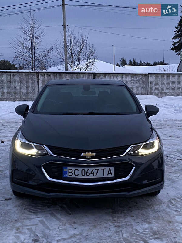 Фото Chevrolet Cruze з оголошення AUTO.RIA