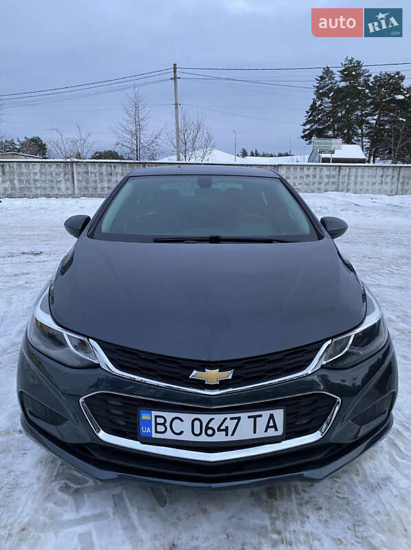 Фото Chevrolet Cruze з оголошення AUTO.RIA
