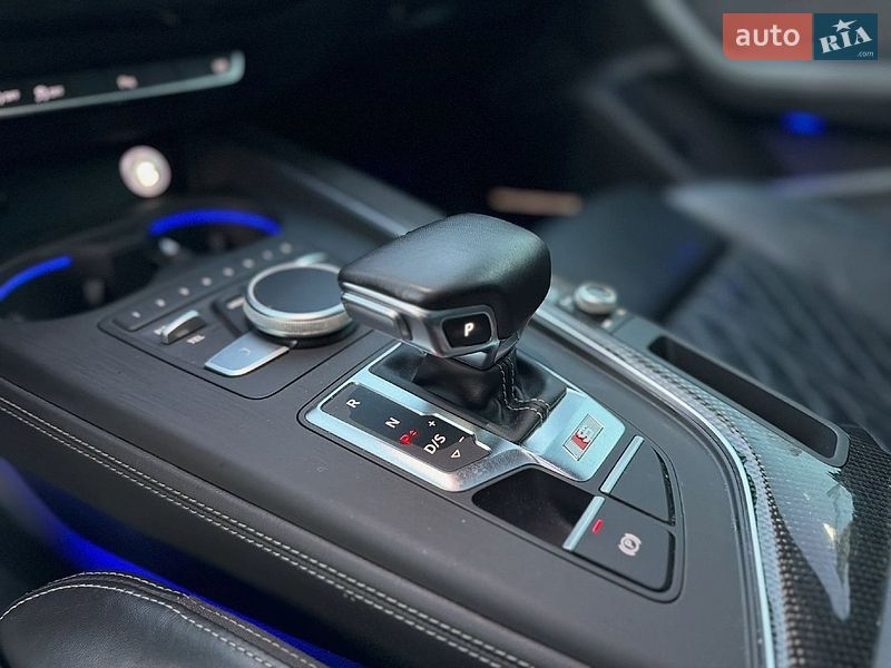 Фото Audi S4 з оголошення AUTO.RIA