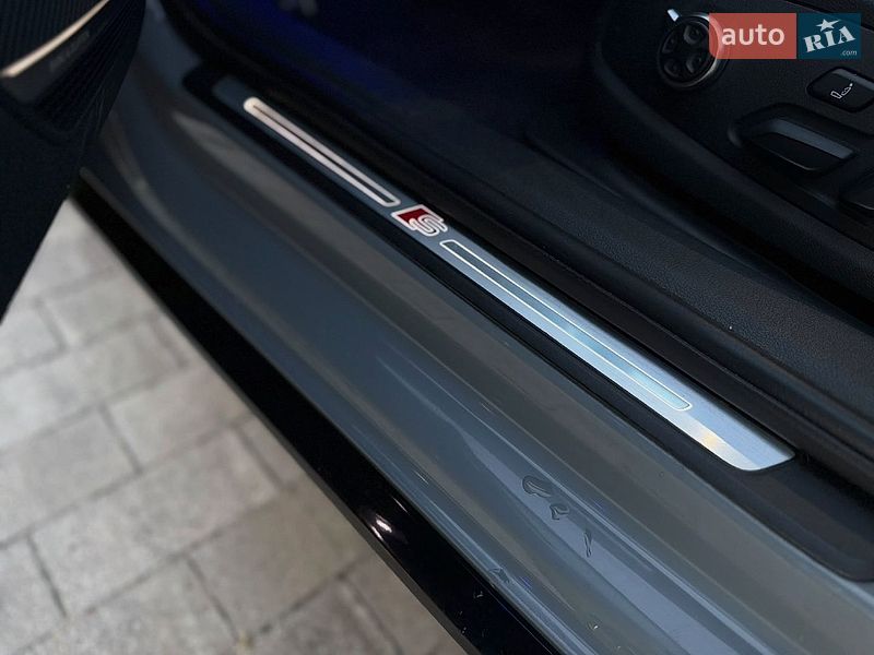 Фото Audi S4 з оголошення AUTO.RIA