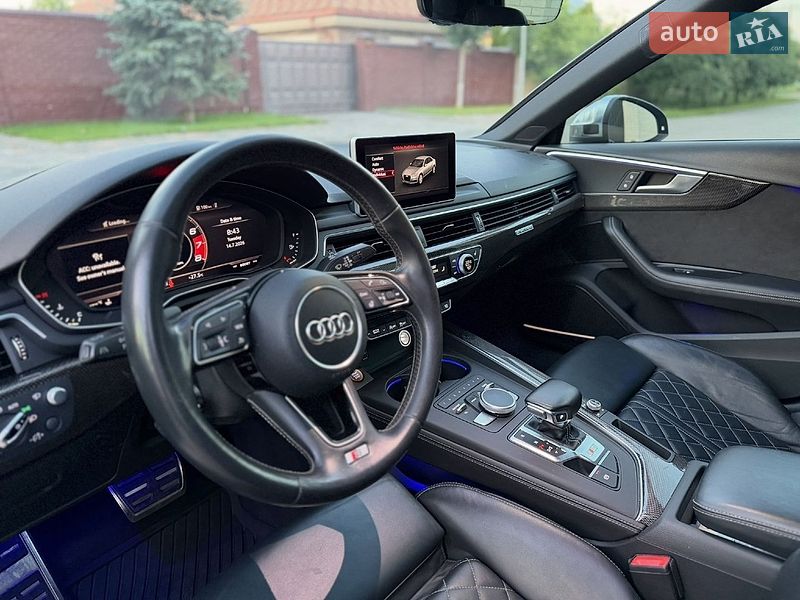 Фото Audi S4 з оголошення AUTO.RIA