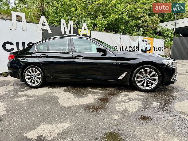 Фото BMW 5 Series з оголошення AUTO.RIA